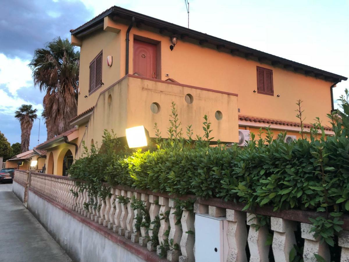 Casa Vacanza Passiflora Noto Exterior foto